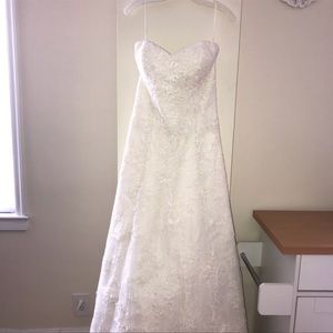 Winter Wedding Dress - image 1